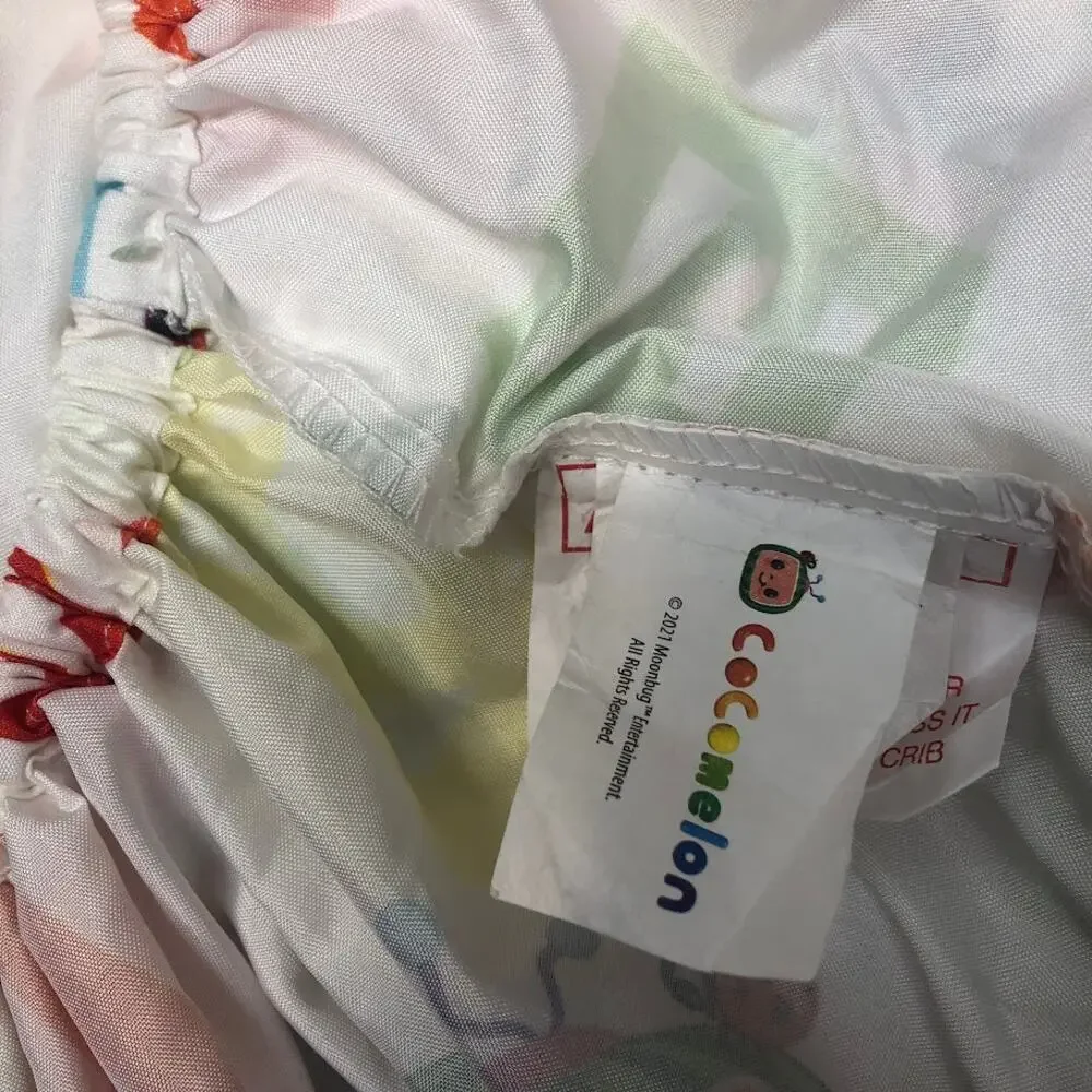 CoComelon Toddler Bedding Set – Reversible Comforter & Sheets